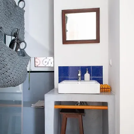 Apartment Plum Guide - Laranja *